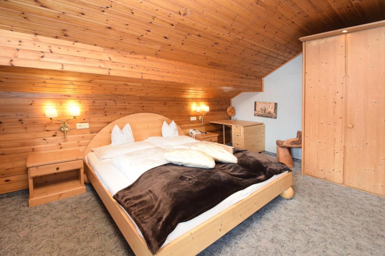 Hotel Chalet Olympia Monguelfo-Tesido / Welsberg-Taisten Ngoại thất bức ảnh
